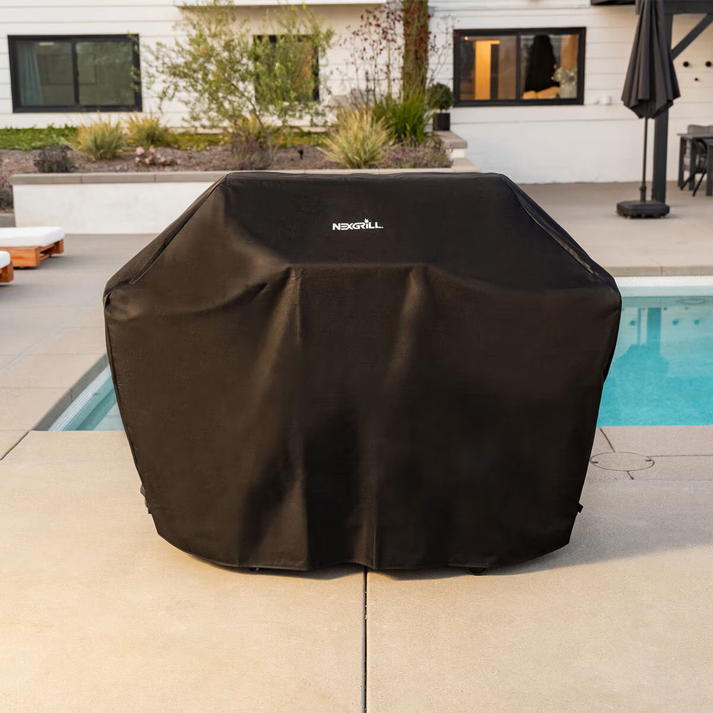 Deluxe 7 Burner Gas Barbecue Grill + Cover